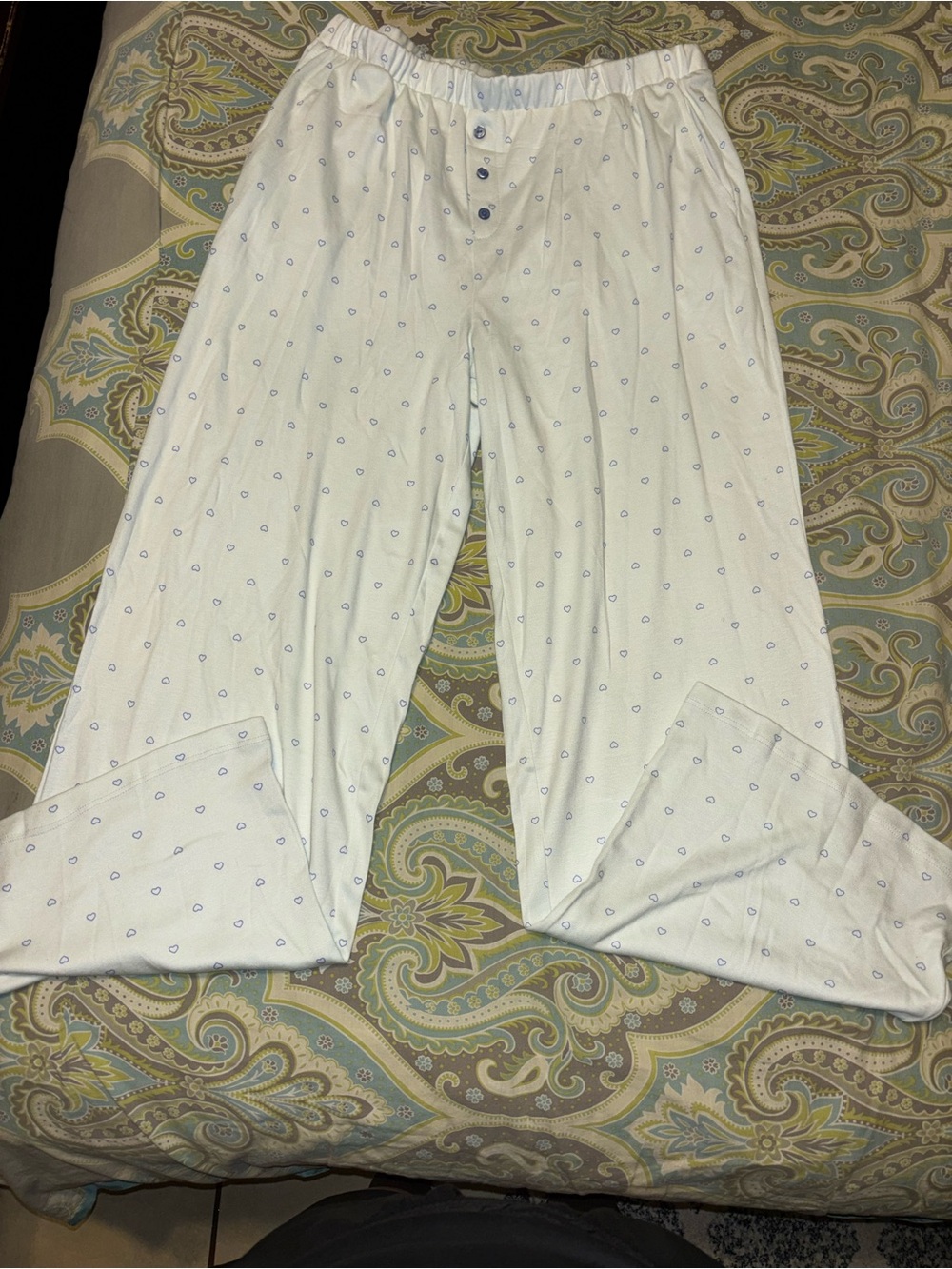 Sundry White Pajama Bottoms with heart Print